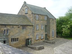 The Mill at the side of the Worsborough reservoir, Barnsley. Wallpaper