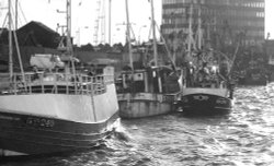 Grimsby, Lincolnshire. Black & white photo of the dock in winter Wallpaper