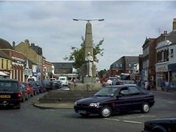 March, Cambridgeshire. Town Centre war memorial . Wallpaper