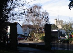 Memorial Gardens and Church, Tring, Hertfordshire Wallpaper