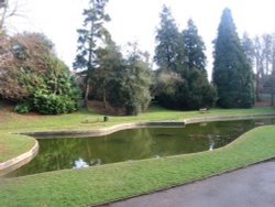 Memorial Gardens, Tring, Hertfordshire Wallpaper