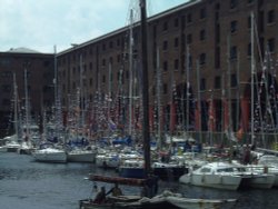 A picture of Albert Dock Wallpaper