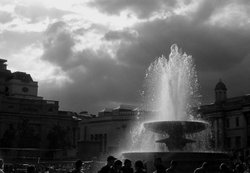 The fountain, Traflagar Square, London. Wallpaper