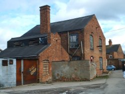 old warehouse. Barwell. Taken with canon eos300d. Wallpaper