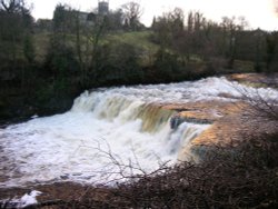 Aysgarth falls, North Yorkshire Wallpaper