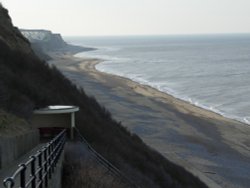 The West Beach. Cromer, Norfolk Wallpaper