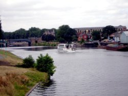 The river Trent, West Bridgford, Nottingham Wallpaper