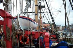 HMS BARK ENDEAVOUR at WHITBY 2001 Wallpaper