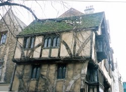 A very old house, in Oxford, Oxfordshire Wallpaper