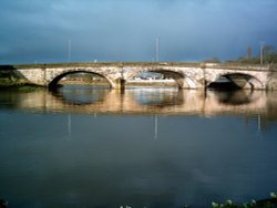 The river Ribble and the London road bridge. Preston, Lancashire. UK. Wallpaper