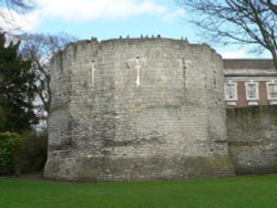 Multangular Tower in museum gardens, York. Wallpaper