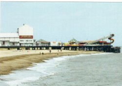 Britannia Pier, Great Yarmouth Wallpaper