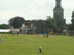 Park in Shrewsbury June 05 Wallpaper