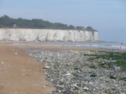 This is the chalk cliff on a side beach in Broadstairs, Kent, in Sept. of 2005 Wallpaper