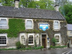 Bibury, Swan Hotel. Wallpaper