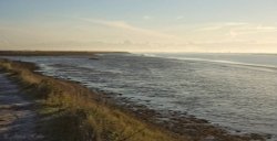 Views from the seawall early one morning. Burnham-on-Crouch, Essex Wallpaper