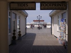 Cromer pier Wallpaper