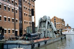 Historic Docks in Gloucester Wallpaper