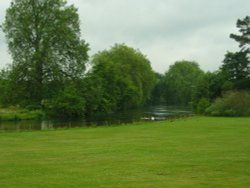 The River Test from the terrace at Broadlands, home of Lord Mountbatten and his heirs. Wallpaper