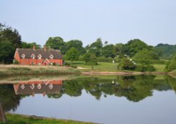 Beaulieu, Hampshire Wallpaper