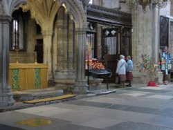 Exeter Cathedral Wallpaper