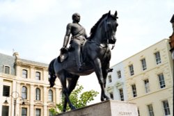 Wolverhampton - Prince Albert Statue Wallpaper