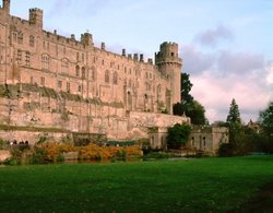 Warwick Castle - Warwickshire Wallpaper