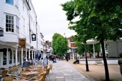 Tunbridge Wells - The Pantiles Wallpaper