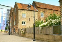 Foundary Yard, Riverside Walk, Gainsborough, Lincolnshire Wallpaper