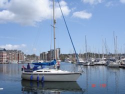 A Private Boat at the Docks Wallpaper