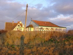 THORPENESS, SUFFOLK Wallpaper