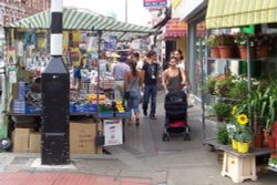 North End Road Market, Fulham Broadway Wallpaper