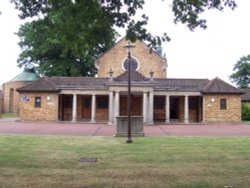 Breakspear Crematorium, Ruislip Wallpaper