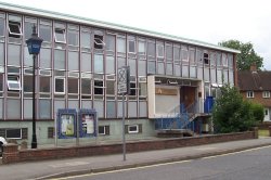 Ruislip Police Station, Manor Road/The Oaks Wallpaper