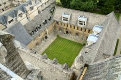 Mob Quad, Merton College, Oxford (the oldest quad in the land) Wallpaper