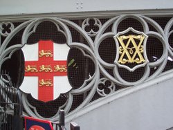 Emblems on the Bridge in York Wallpaper