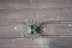 DURHAM CATHEDRAL DOOR KNOCKER Wallpaper