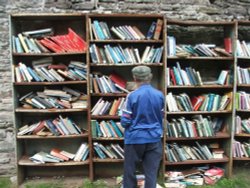 The open book stall inside the walls of Hay-on-Wye Castle. Hay-on-Wye Wallpaper