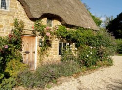 Perfect thatched cottage at the village of Great Tew, Oxon.