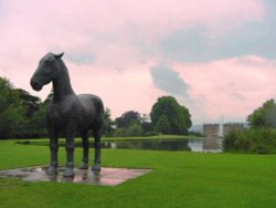 Statue at Chatsworth Park, Derbyshire Wallpaper