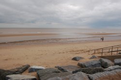 Skegness Beach on a spring morning Wallpaper