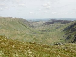 Cwm Eigiau, Snowdonia Wallpaper