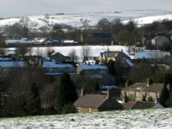 Peak district village, Great Longstone. in the snow Wallpaper