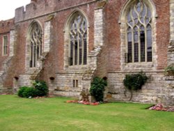 Herstmonceux - The Courtyard (East Sussex) Wallpaper