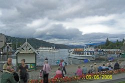 A few clouds rising on  Lake Windermere. Wallpaper