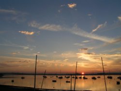 A perfect sunset over Mudeford Harbour, Dorset Wallpaper