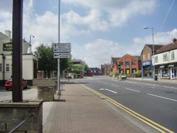 Beeston, Nottinghamshire, looking towards the high road from station road, outside the white lion Wallpaper