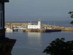 light house, Scarborough Wallpaper