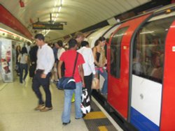 London, The Tube Wallpaper