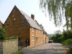 Glaston Rd, Bisbrooke, Rutland Wallpaper